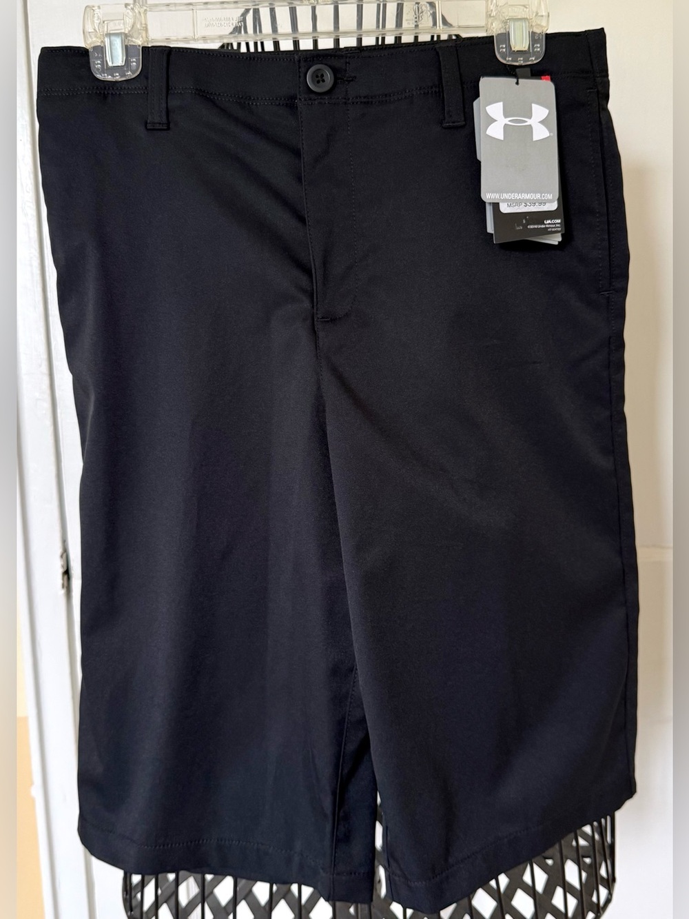 Under Armor Boys Chino Shorts | Black Youth Size 18 NWT